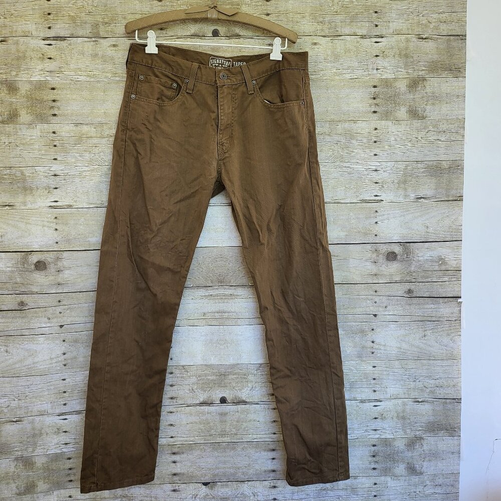 Signature Levi Strauss & Co Men's 32 x 32 Khaki Jeans